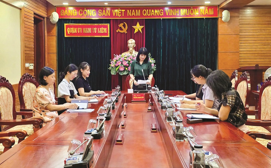 Hội Liên Hiệp Phụ Nữ các xã, phường: Khẩn trương vào việc với khí thế mới - ảnh 1