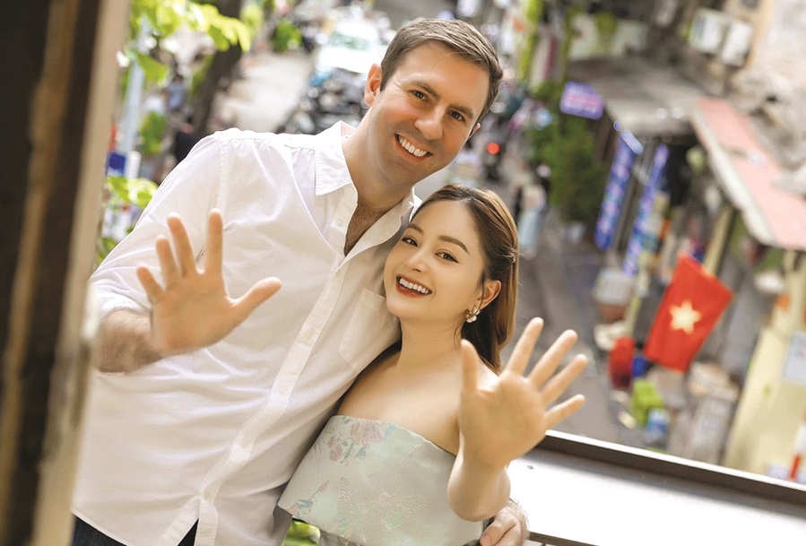Sao Việt lấy chồng ngoại quốc: Nước mắt và nụ cười - ảnh 2