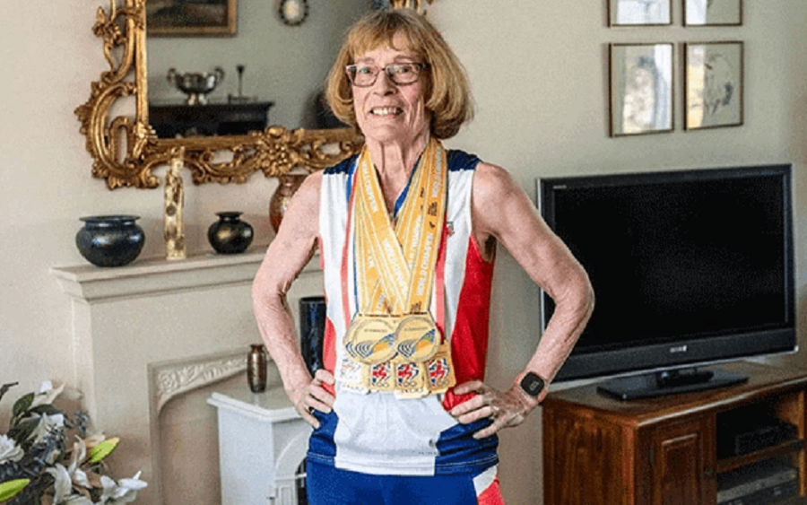 Huyền thoại đường chạy ở tuổi 75 - ảnh 1