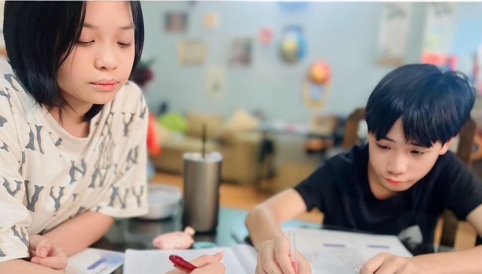 Bí quyết giúp con tự chủ của cựu biên tập viên truyền hình - ảnh 2