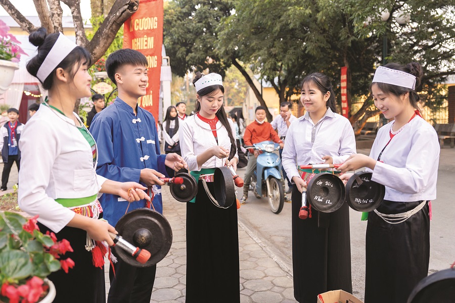 Sức sống từ bản sắc văn hóa dân tộc thiểu số - ảnh 1