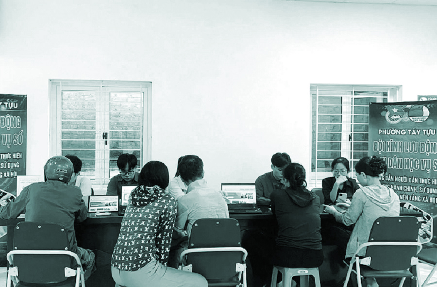 Đưa chuyển đổi số về từng tổ dân phố - ảnh 2