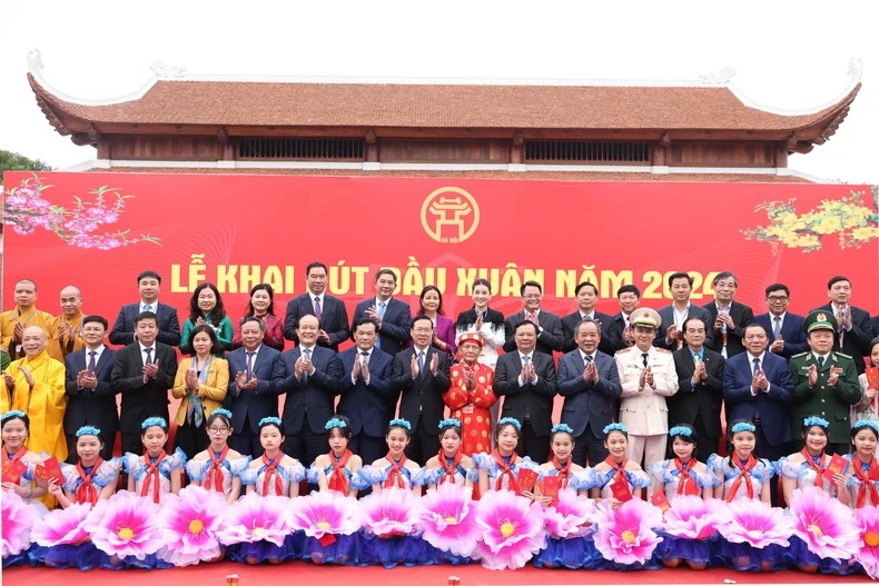 Chủ tịch nước Võ Văn Thưởng dự khai bút đầu xuân tại Hà Nội - ảnh 4