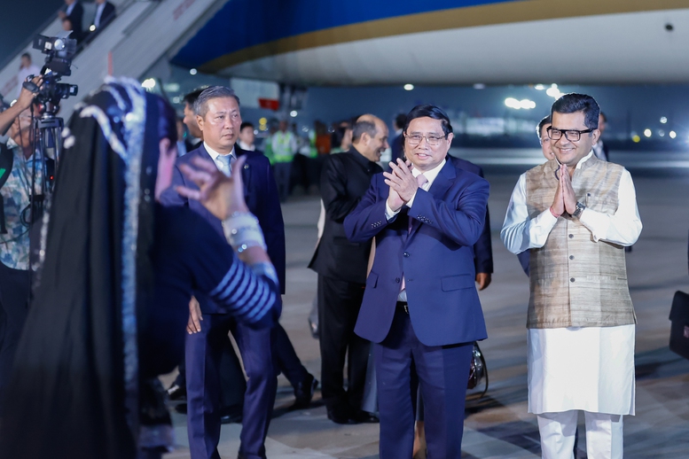 Thủ tướng Phạm Minh Chính đến New Delhi, bắt đầu chuyến thăm cấp Nhà nước tới Ấn Độ - ảnh 4