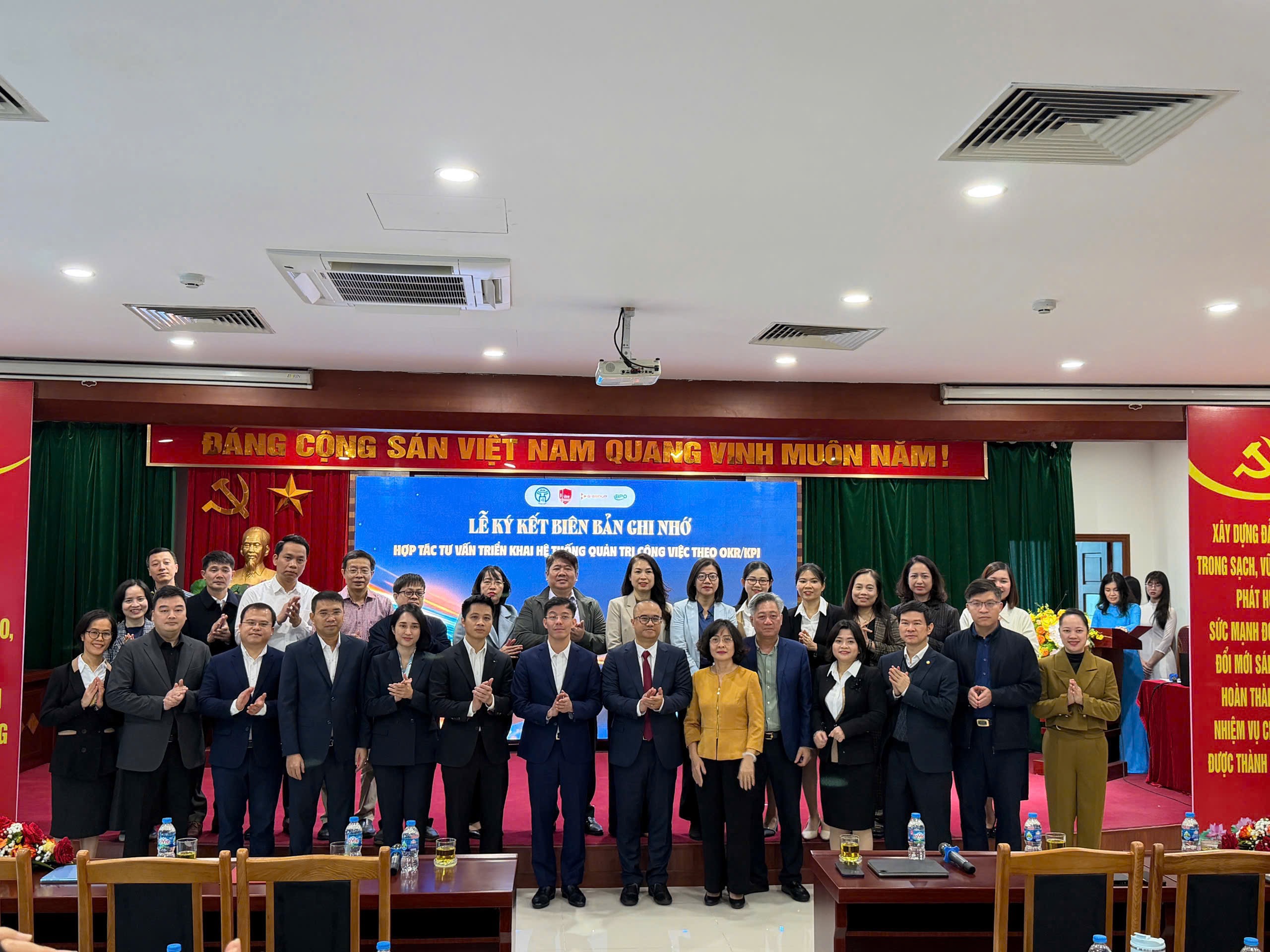 Hà Nội thí điểm hệ thống quản trị công việc theo OKR/KPI ứng dụng công nghệ thông tin, hiện thực hóa Nghị quyết 57-NQ/TW - ảnh 3