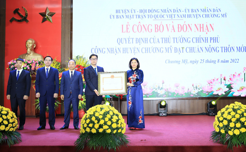 Đẩy mạnh phát triển nông nghiệp theo hướng sinh thái, ứng dụng công nghệ cao - ảnh 2