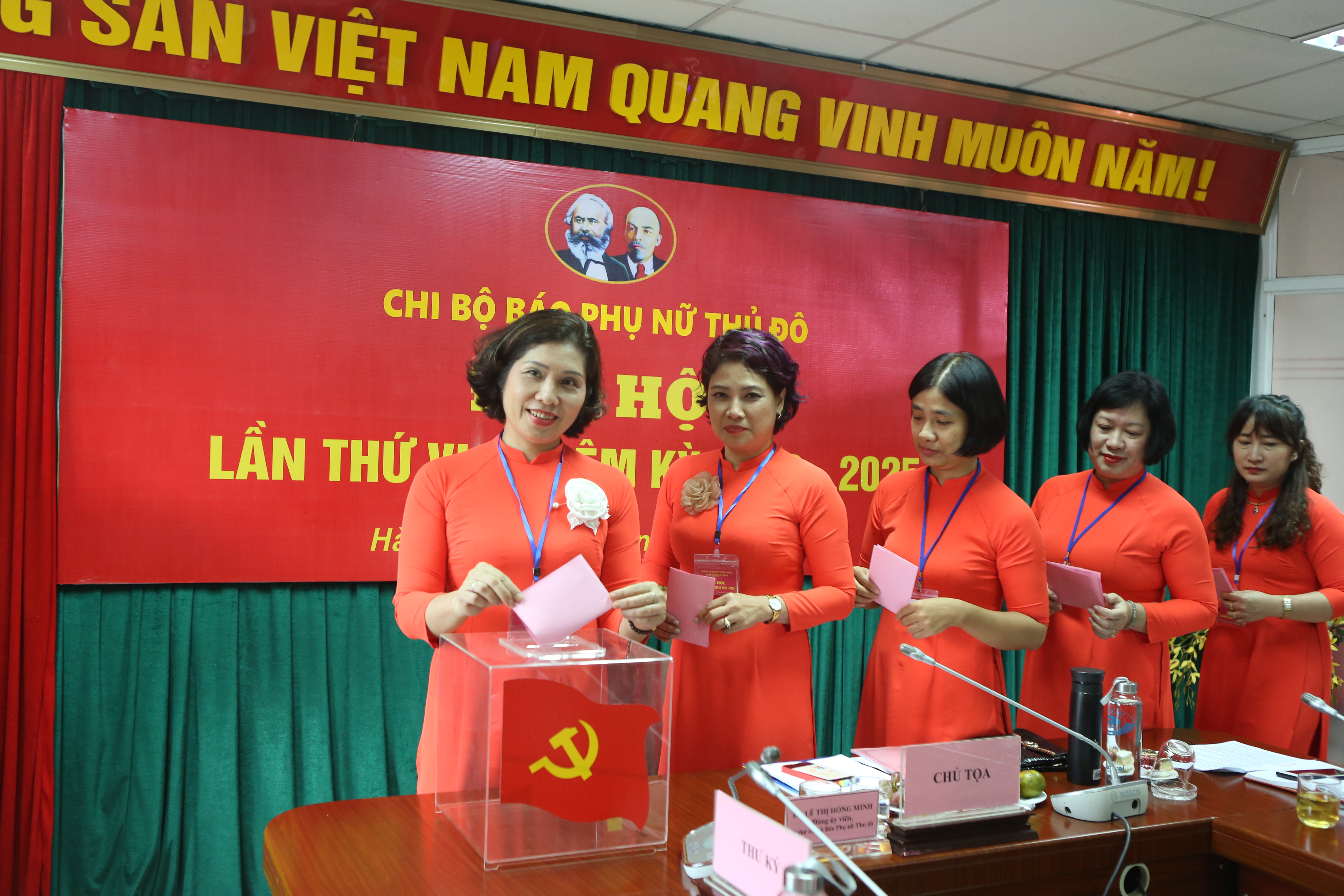 Chi bộ Báo Phụ nữ Thủ Đô tổ chức thành công Đại hội nhiệm kỳ 2022-2025 - ảnh 3