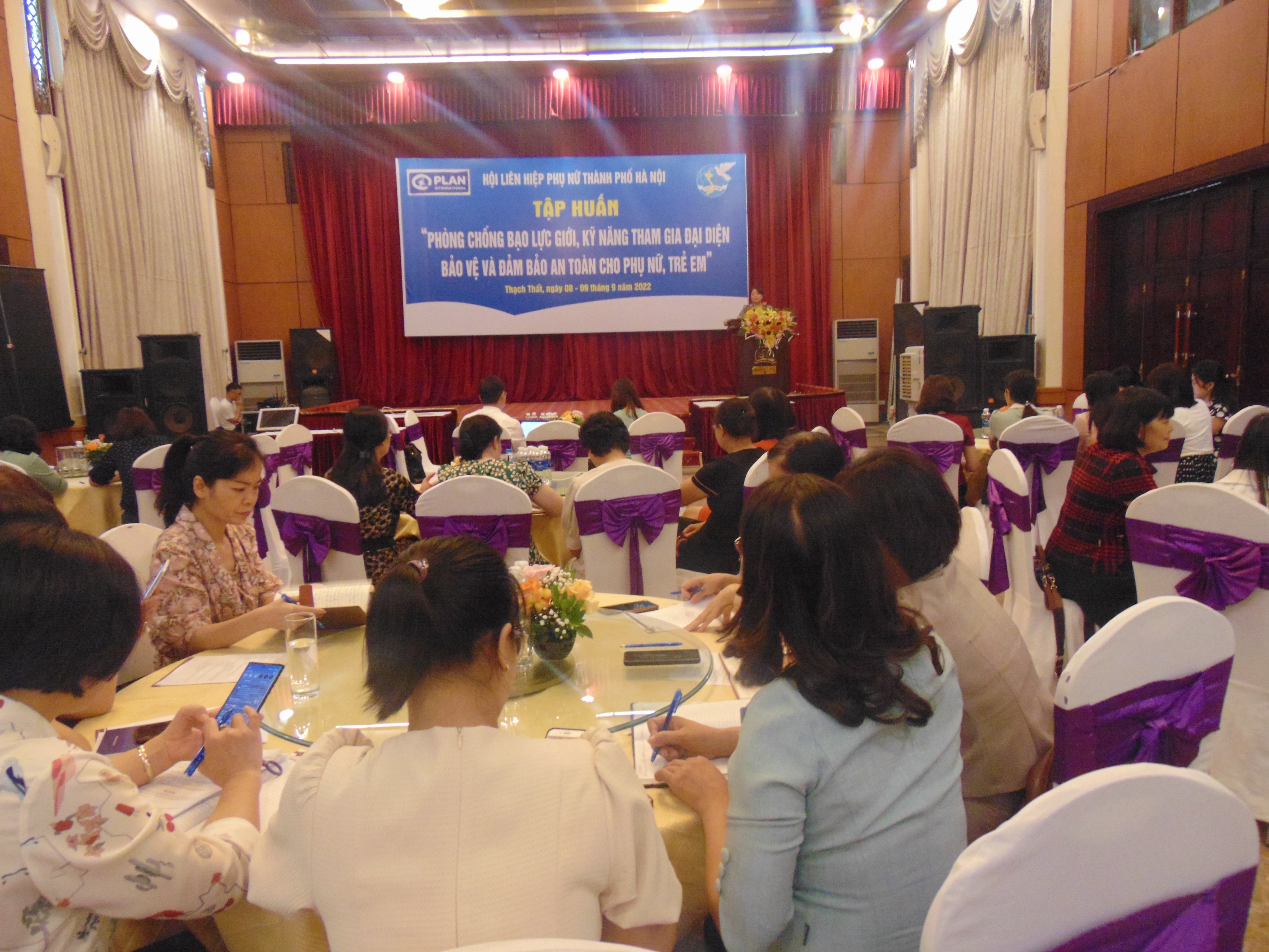 Trang bị kiến thức, kỹ năng bảo vệ quyền và lợi ích của phụ nữ và trẻ em cho cán bộ Hội - ảnh 2