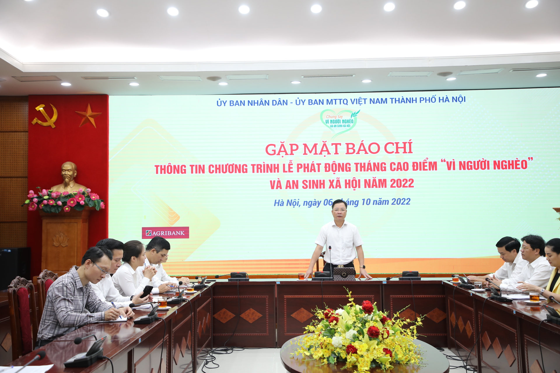 Tháng cao điểm hành động