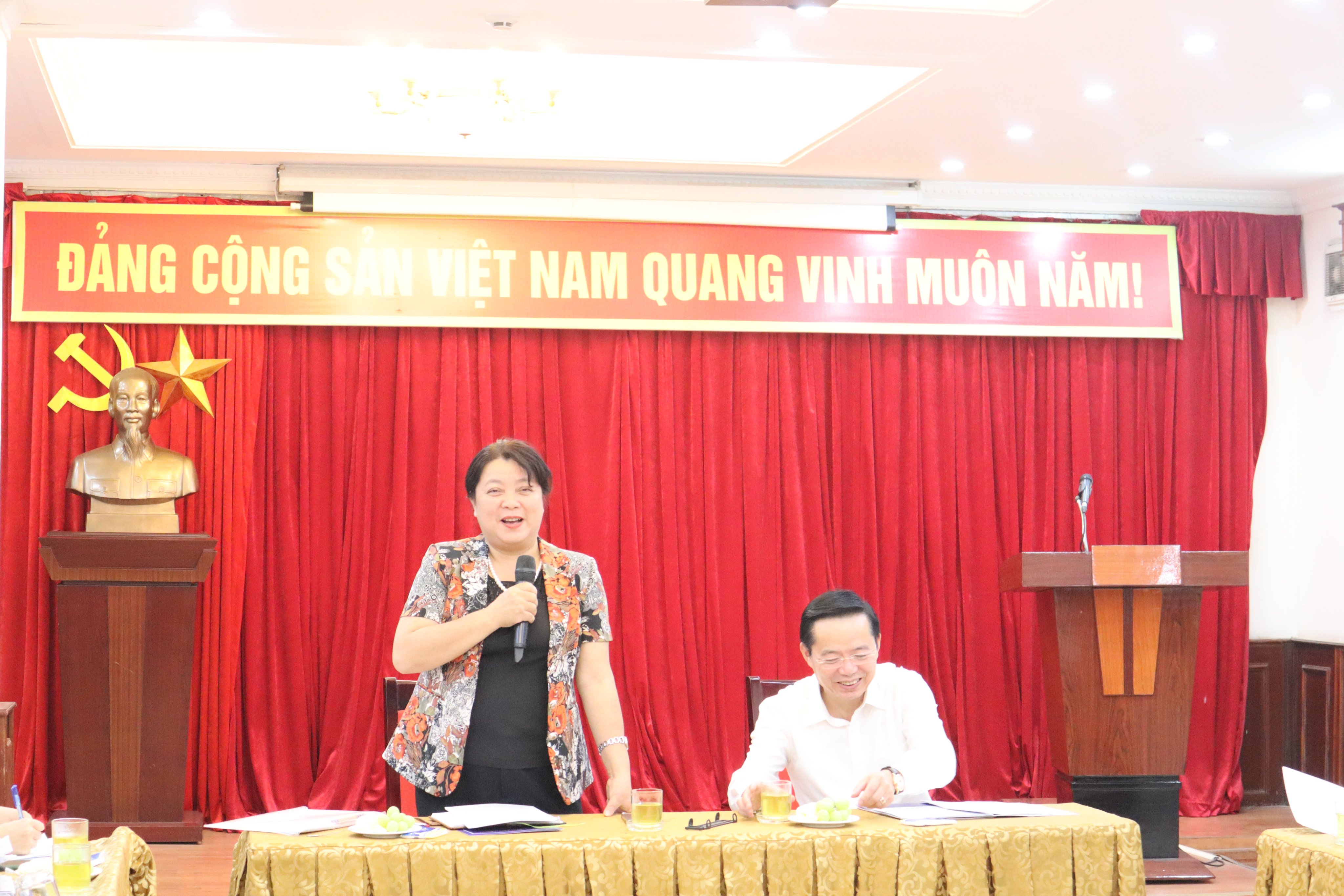 Quận Nam Từ Liêm quan tâm, khai thác hiệu quả nguồn lực lao động nữ - ảnh 1