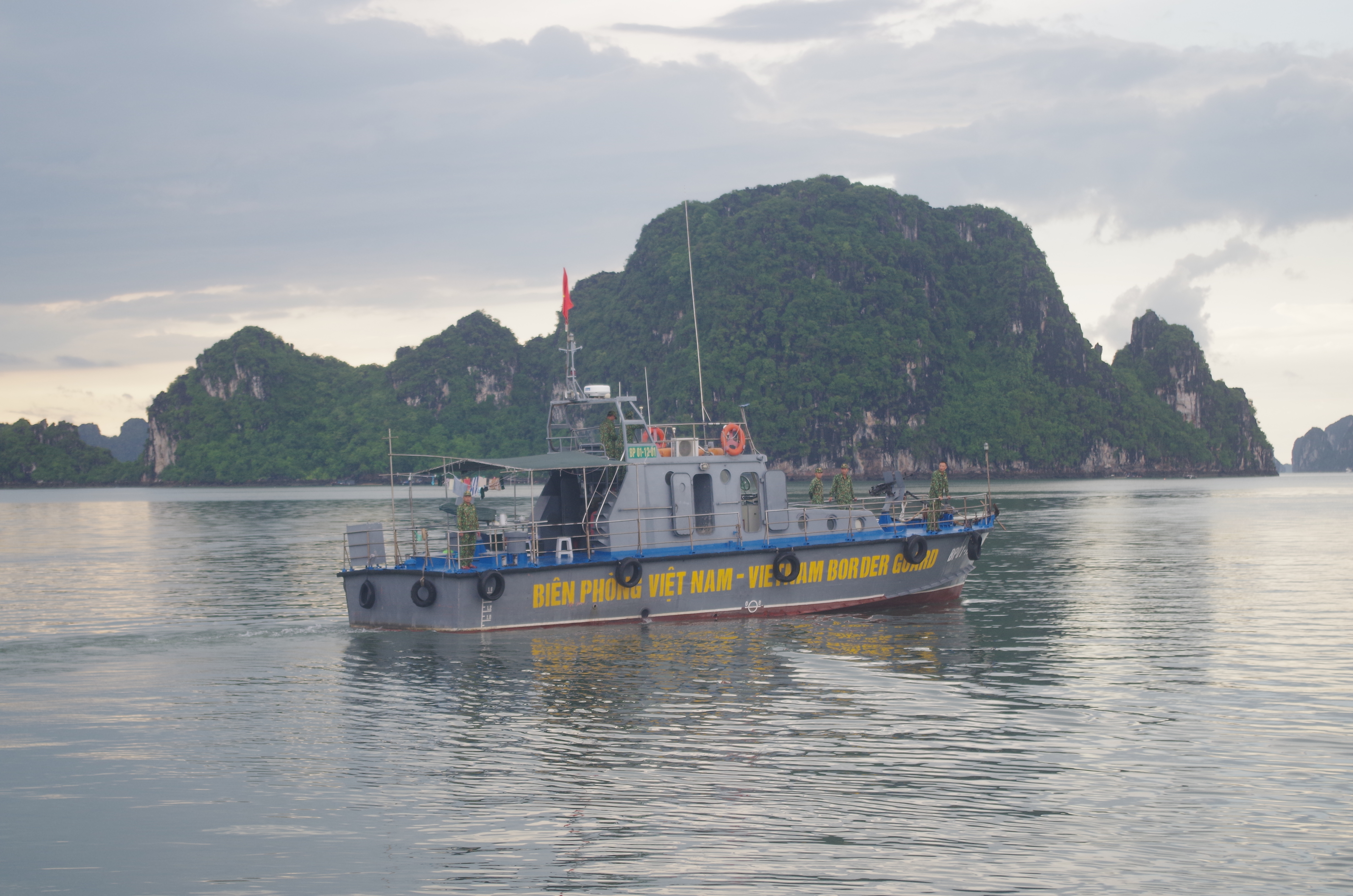 Đẩy mạnh học tập và làm theo tư tưởng, đạo đức, phong cách Hồ Chí Minh - ảnh 2