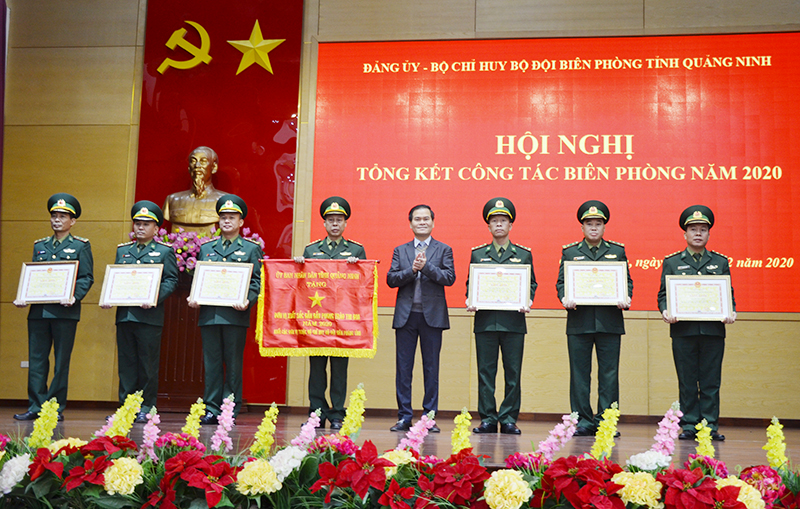 Đẩy mạnh học tập và làm theo tư tưởng, đạo đức, phong cách Hồ Chí Minh - ảnh 1