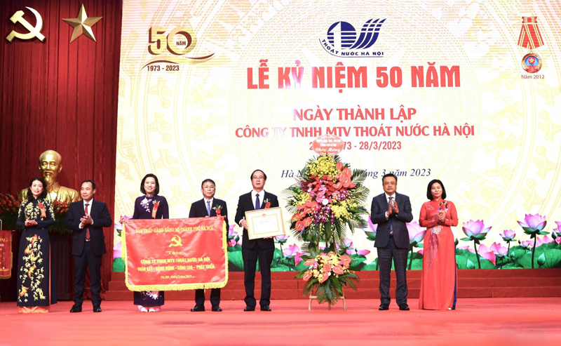 50 năm Khơi dòng nước trong xanh - ảnh 1