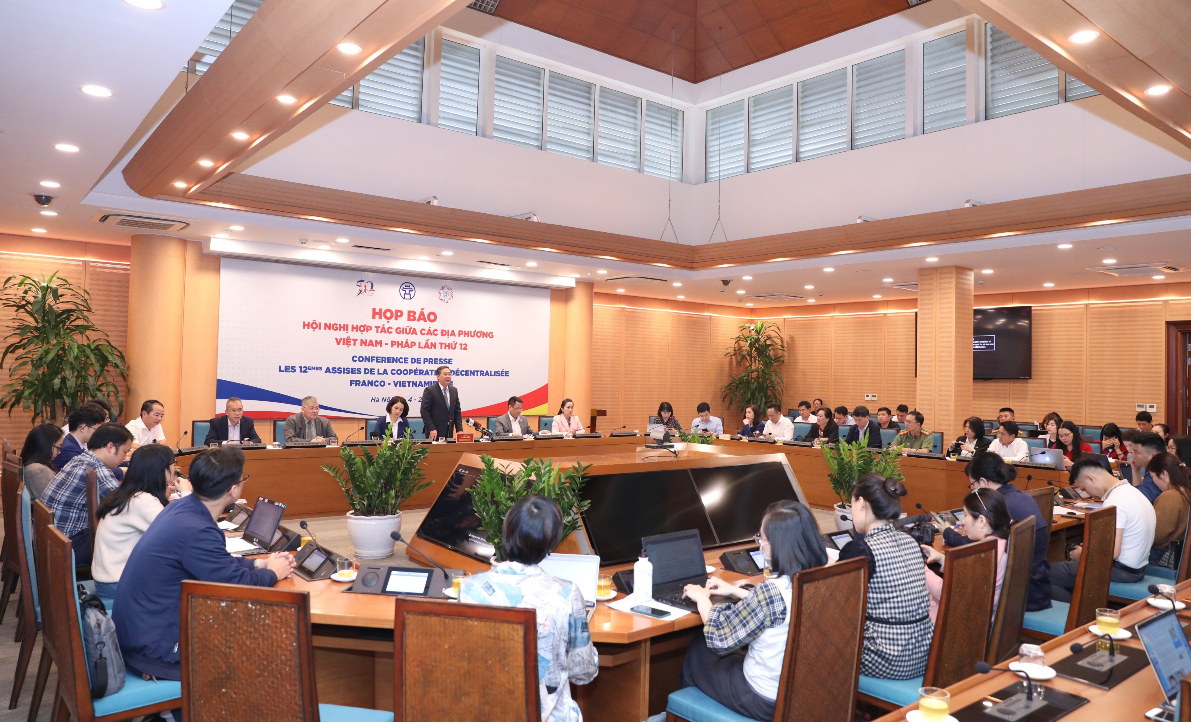 Tăng cường quảng bá, giới thiệu truyền thống văn hóa, tiềm năng, thành tựu kinh tế - xã hội của Thủ đô - ảnh 1