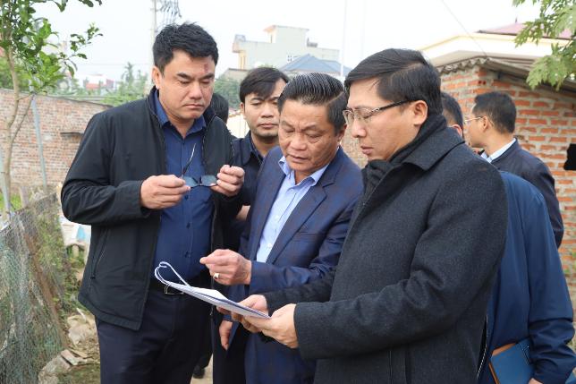 Giải phóng mặt bằng dự án đường Vành đai 4 sẽ hoàn thành đúng tiến độ theo cam kết - ảnh 1