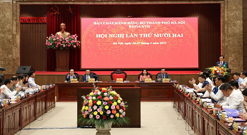 Ban Chấp hành Đảng bộ thành phố Hà Nội khóa XVII khai mạc Hội nghị lần thứ mười hai - ảnh 1