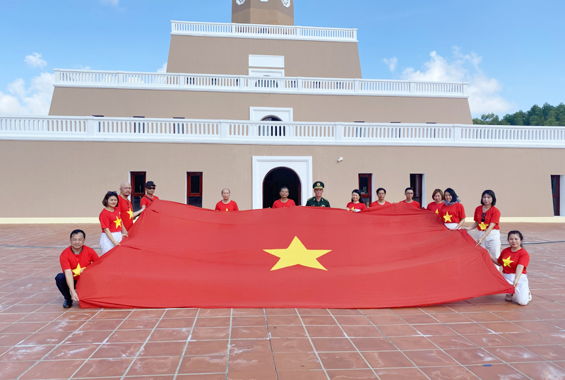 Hội Nhà báo TP Hà Nội gửi lời cảm ơn tới bộ đội Biên Phòng tỉnh Cà Mau và Kiên Giang - ảnh 2