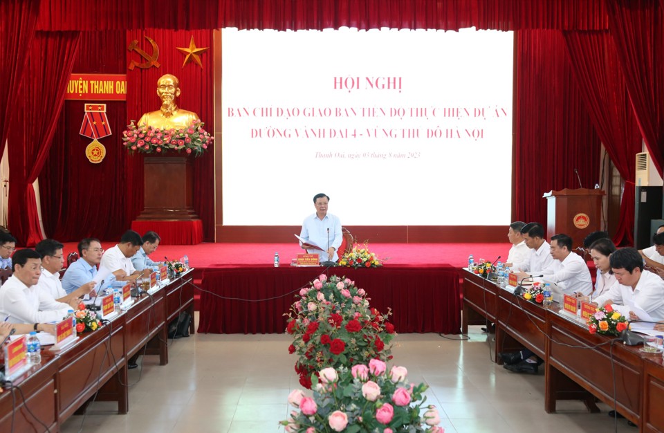 Tăng cường vận động, đối thoại với Nhân dân để giải quyết những vấn đề ngay từ cơ sở, tránh tạo điểm nóng - ảnh 1