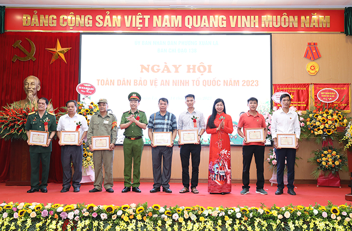 Thực hiện phong trào “Toàn dân bảo vệ an ninh Tổ quốc” gắn với thực hiện thắng lợi các nhiệm vụ kinh tế - xã hội - ảnh 1