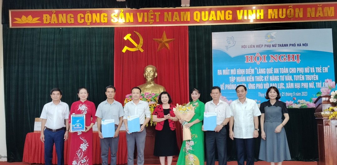 Ra mắt thí điểm mô hình “Làng quê an toàn cho phụ nữ và trẻ em” tại huyện Chương Mỹ - ảnh 2