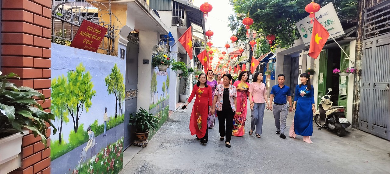 “Đoạn đường/tuyến phố nở hoa” đã thể hiện tính lan tỏa của phong trào đến với người dân - ảnh 3