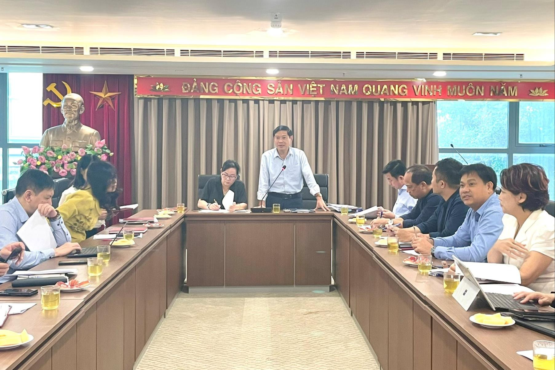 Các cơ quan báo chí đẩy mạnh tuyên truyền công tác chuẩn bị phục vụ nhân dân đón Tết Dương lịch và Tết Nguyên đán - ảnh 1