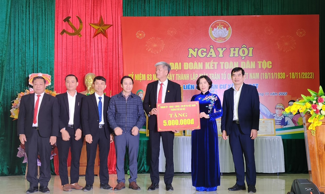 Nhân dân xã Liên Bạt (Ứng Hòa) phấn khởi tham dự Ngày Hội đại đoàn kết toàn dân tộc - ảnh 3