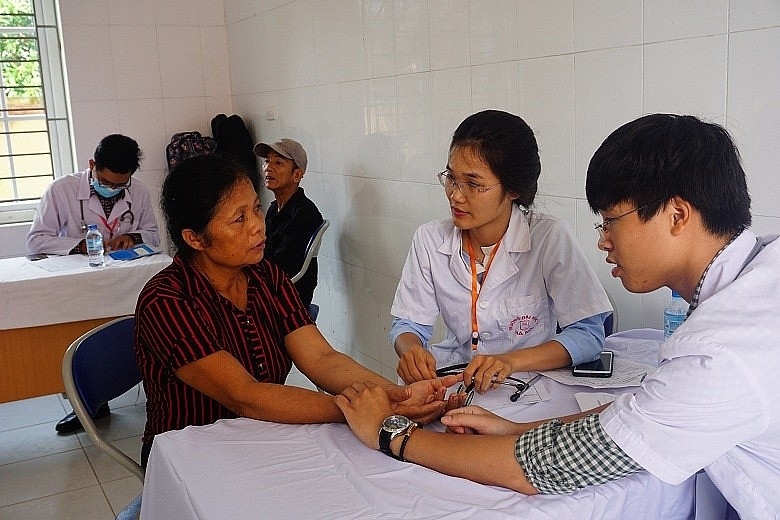 Nhiều địa phương thực hiện tốt công tác chăm sóc sức khỏe, nâng cao thể trạng cho đồng bào dân tộc thiểu số - ảnh 2