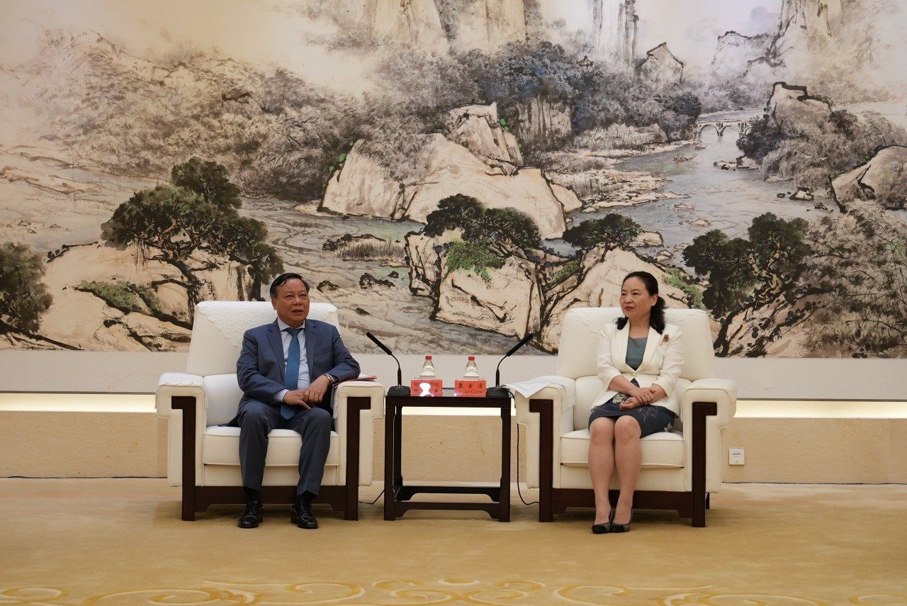  Đoàn đại biểu cấp cao TP Hà Nội thăm và làm việc tại tỉnh Quảng Đông, Trung Quốc - ảnh 1
