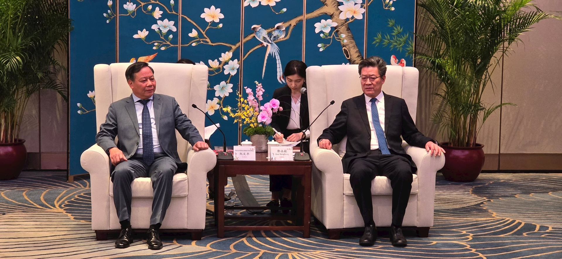  Đoàn đại biểu cấp cao TP Hà Nội thăm và làm việc tại tỉnh Quảng Đông, Trung Quốc - ảnh 3