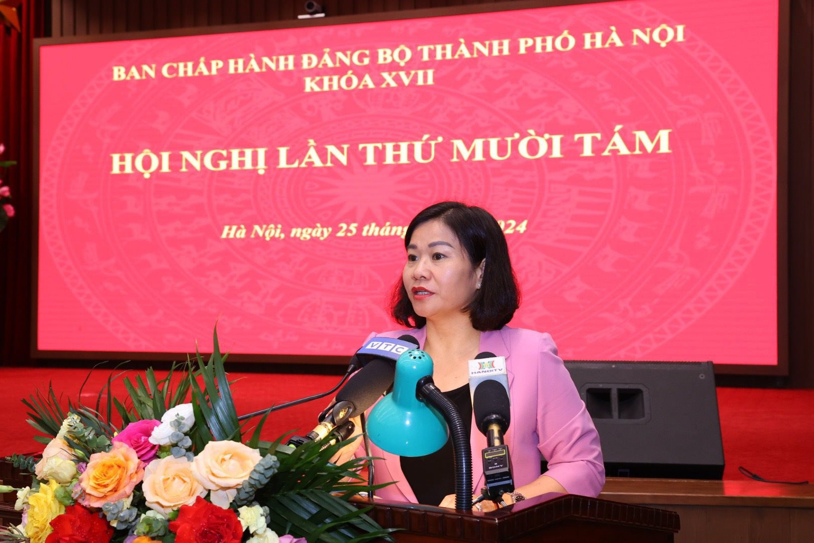 Bộ Chính trị phân công đồng chí Nguyễn Thị Tuyến điều hành Thành ủy Hà Nội  ​ - ảnh 1