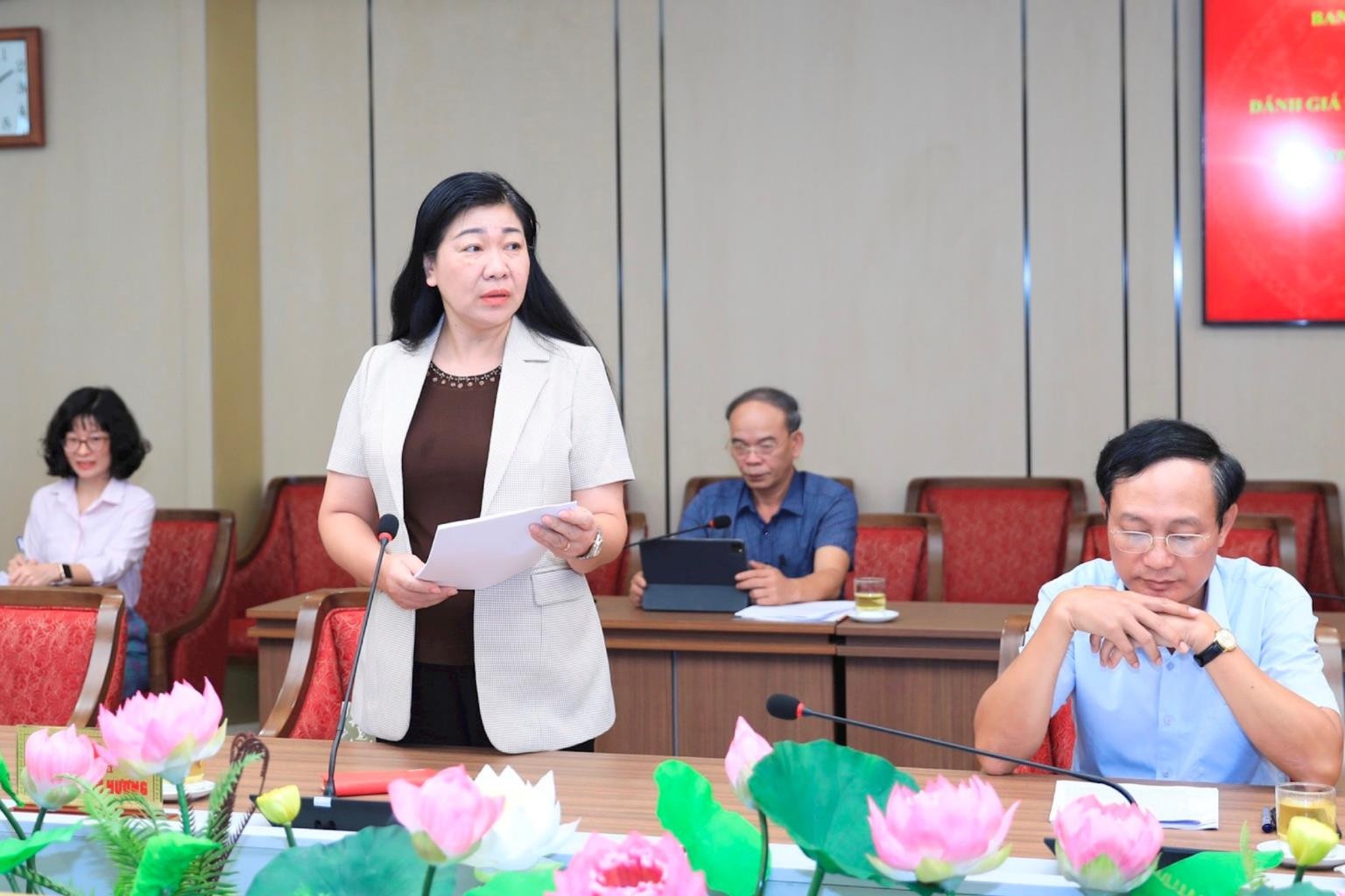 Chương trình số 01-CT/TU đạt được những kết quả “sâu hơn, kỹ hơn và thực chất hơn” - ảnh 2