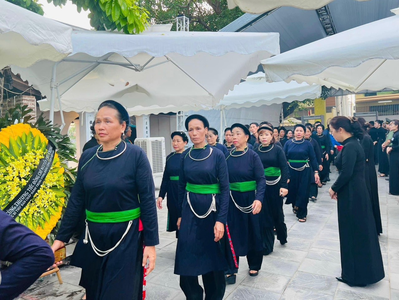 Tình cảm của người dân nơi quê nhà Đông Hội gửi tới Tổng Bí thư Nguyễn Phú Trọng - ảnh 3