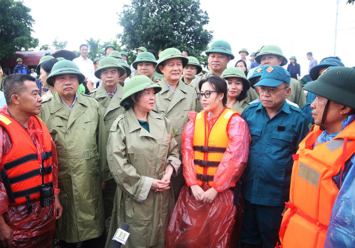 Bí thư Thành ủy Hà Nội kiểm tra công tác phòng, chống thiên tai 2 huyện Chương Mỹ và Quốc Oai - ảnh 2