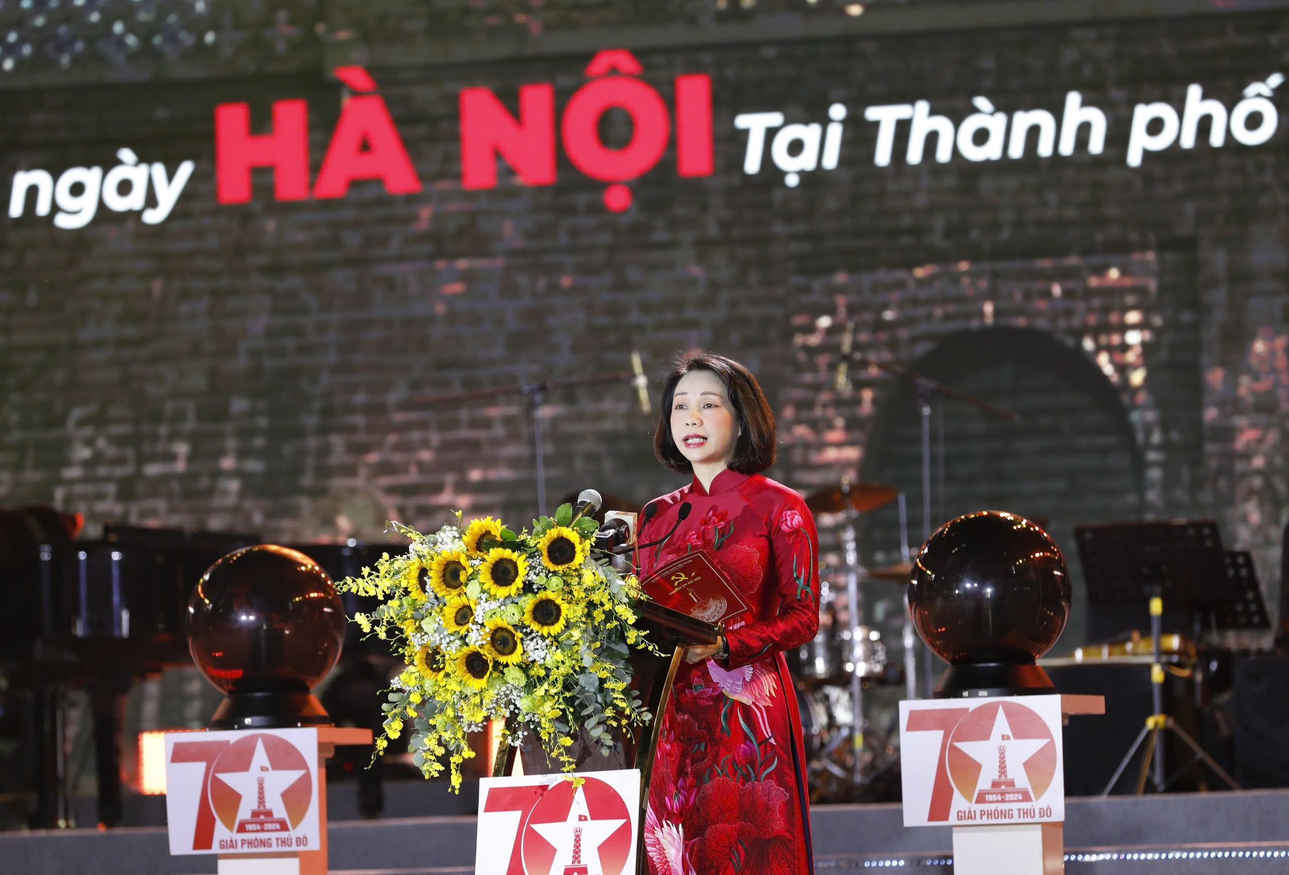Đặc sắc lễ khai mạc 'Những ngày Hà Nội tại TP Hồ Chí Minh' - ảnh 1