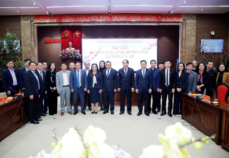 Báo chí sẽ phối hợp, đồng hành hơn nữa cùng nhịp phát triển của TP trong Kỷ nguyên mới - ảnh 1