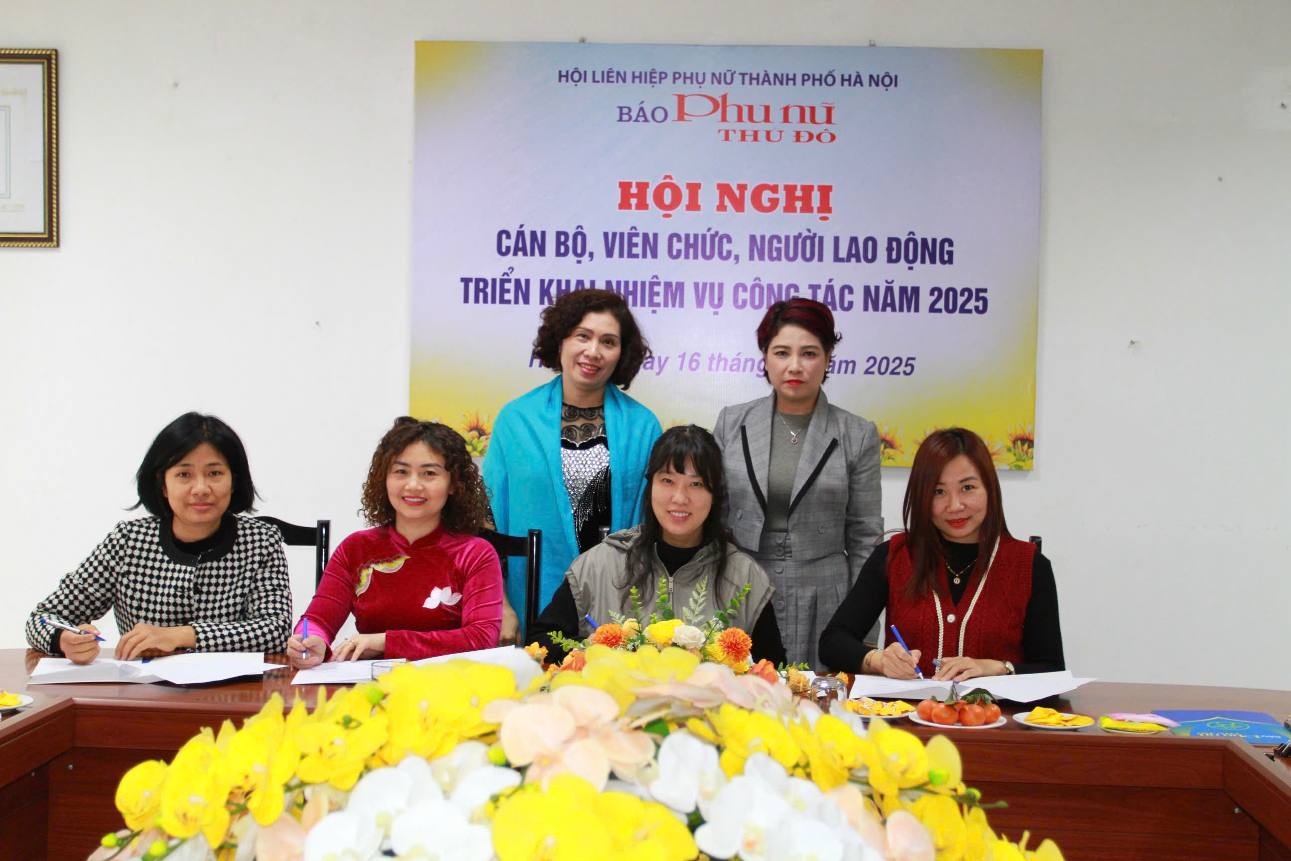 Báo Phụ nữ Thủ đô tổ chức Hội nghị cán bộ, viên chức, người lao động - ảnh 4