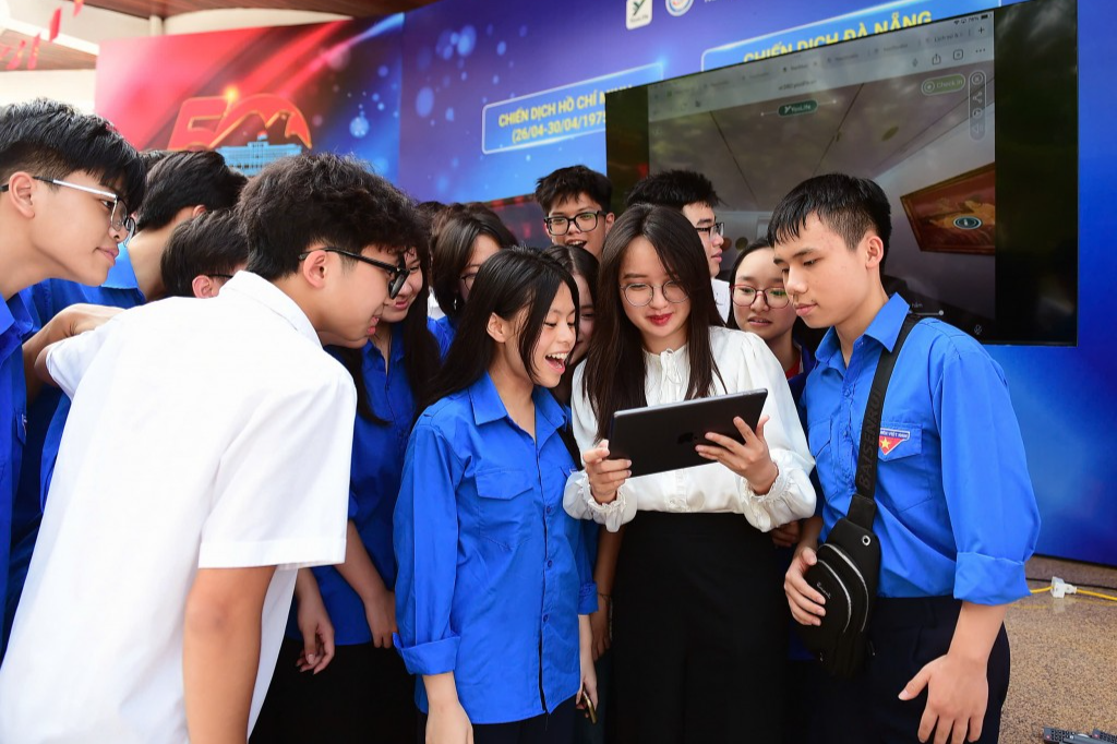 Tái hiện những câu chuyện lịch sử bằng công nghệ thực tế ảo - ảnh 1