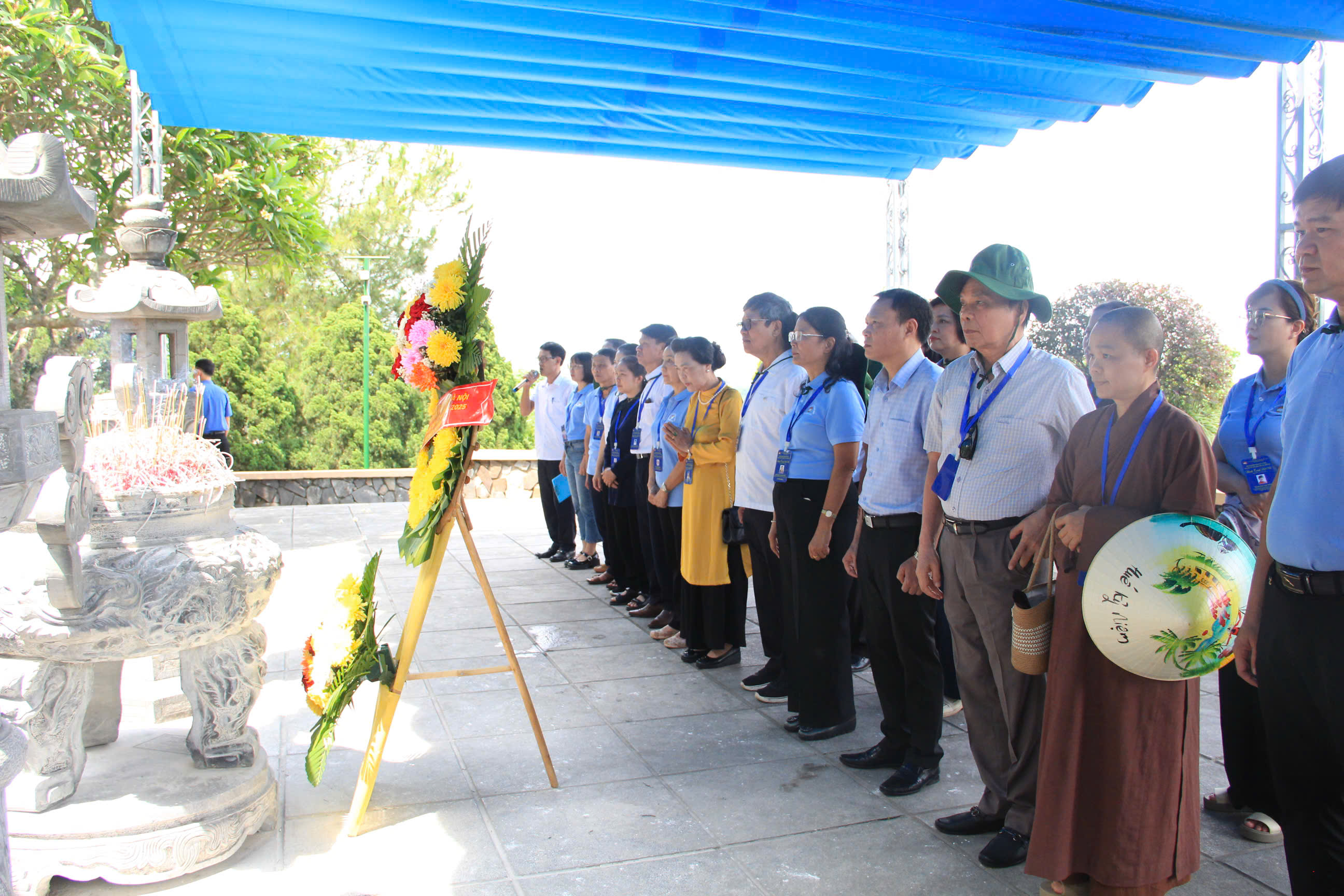 Hà Nội: “Hành trình kết nối năm 2025” kết thúc tốt đẹp với các hoạt động ý nghĩa tại Hà Tĩnh và Thanh Hoá - ảnh 2