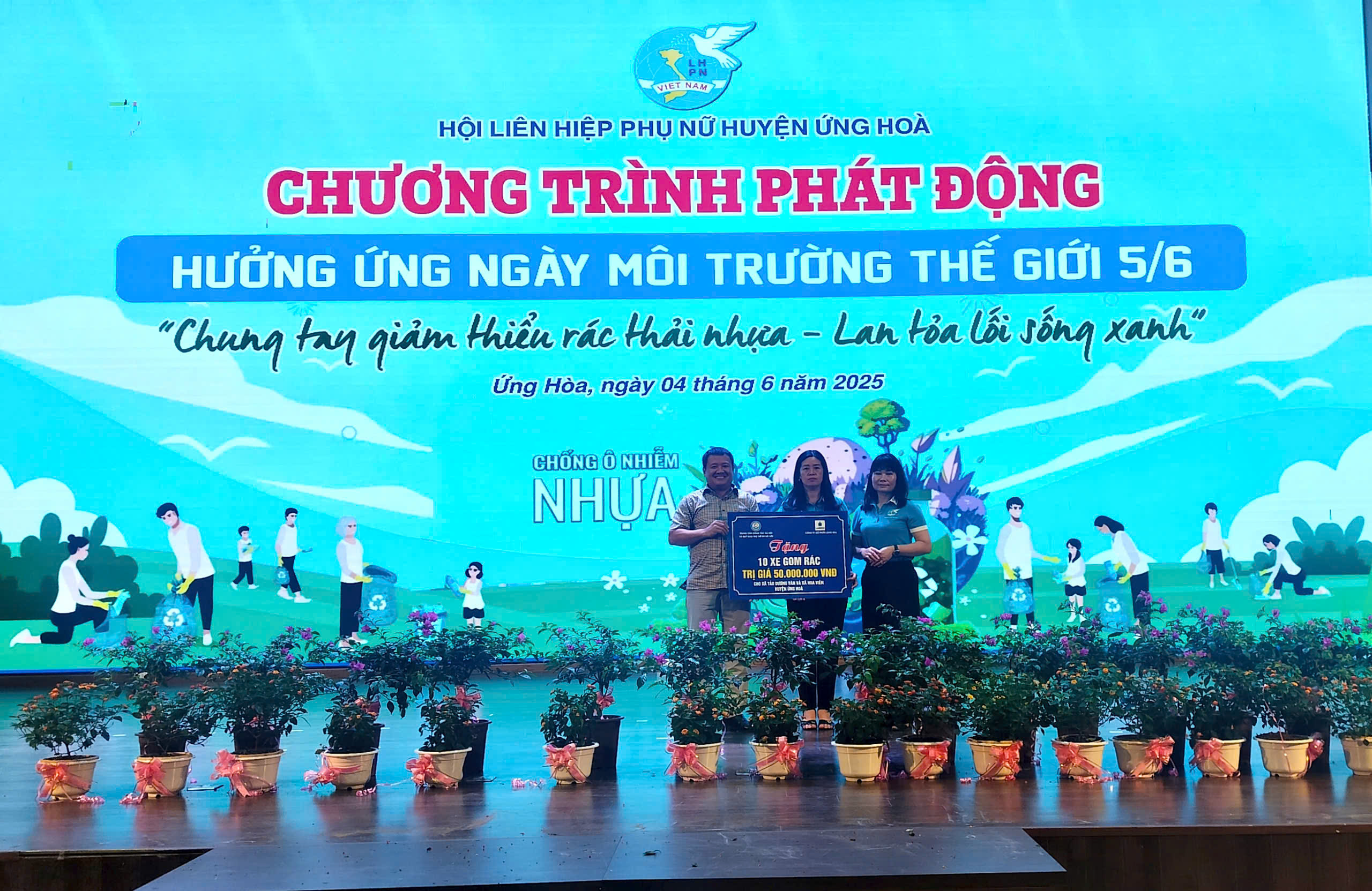 Hội LHPN huyện Ứng Hòa: Chung tay giảm thiểu rác thải nhựa – Lan tỏa lối sống xanh - ảnh 5