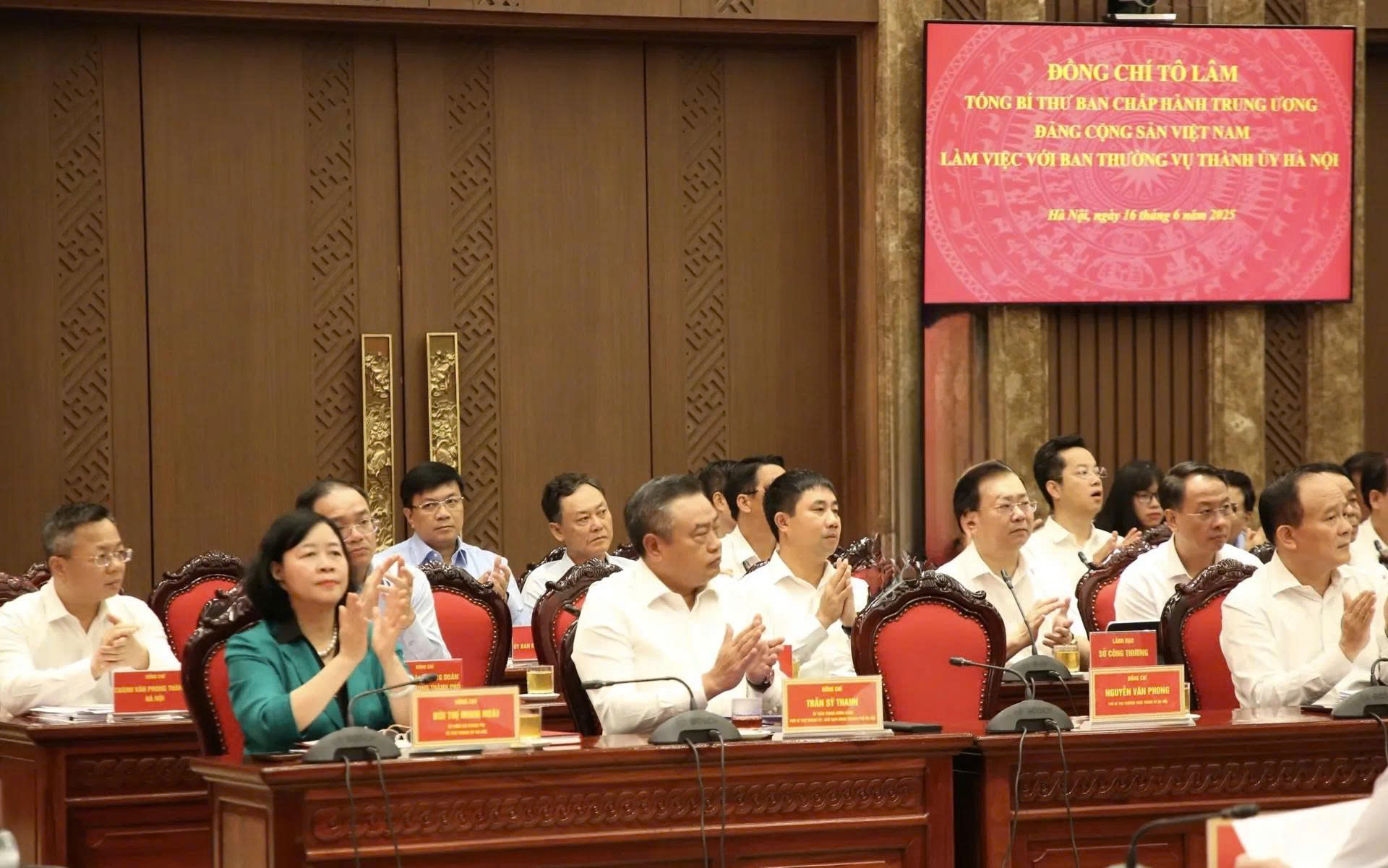 Hà Nội phải làm gương, dẫn dắt và truyền cảm hứng cải cách cho cả nước - ảnh 2