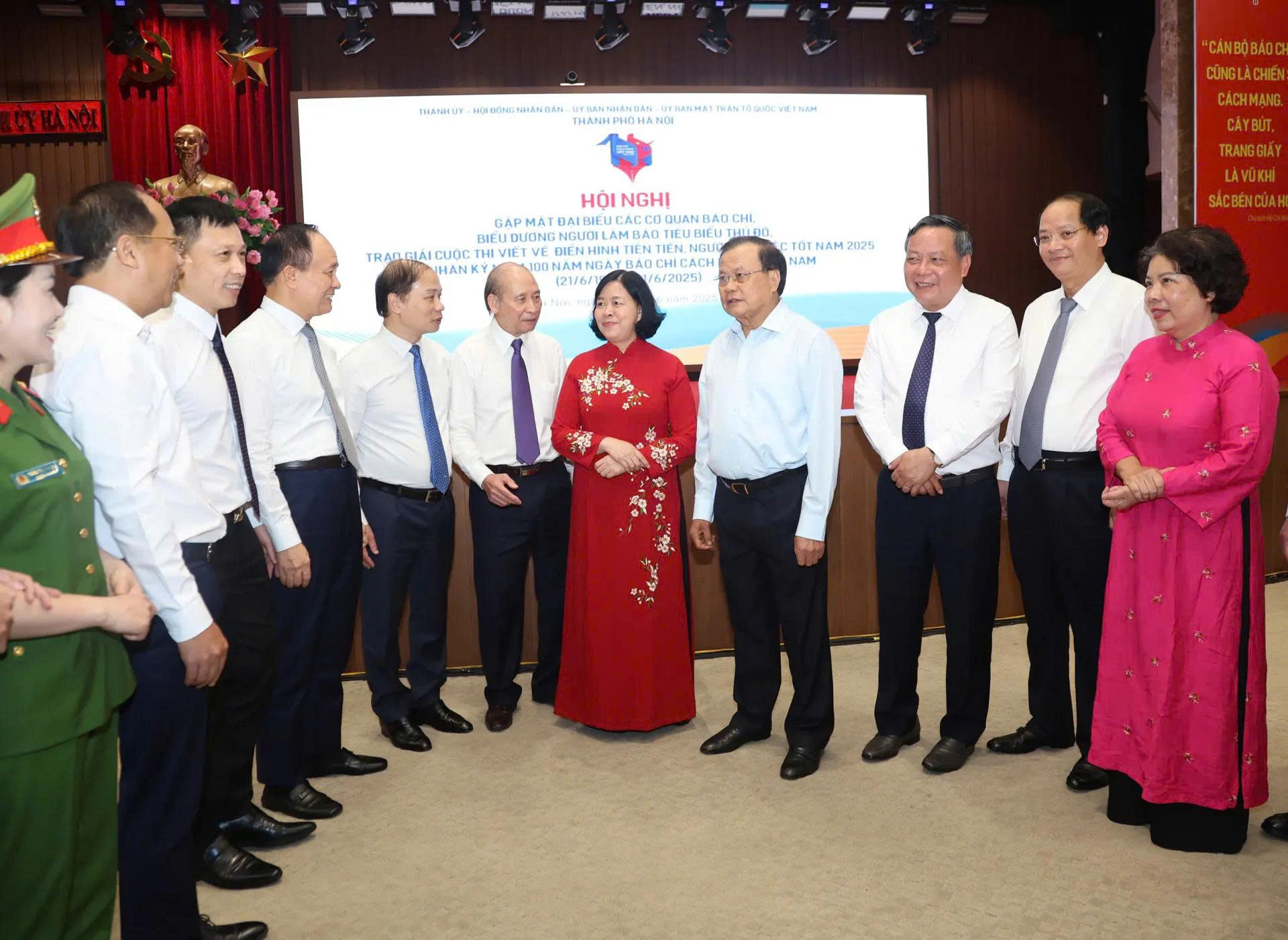 Báo chí Cách mạng Việt Nam phát huy truyền thống vẻ vang, tự tin, vững bước trong kỷ nguyên mới - ảnh 1