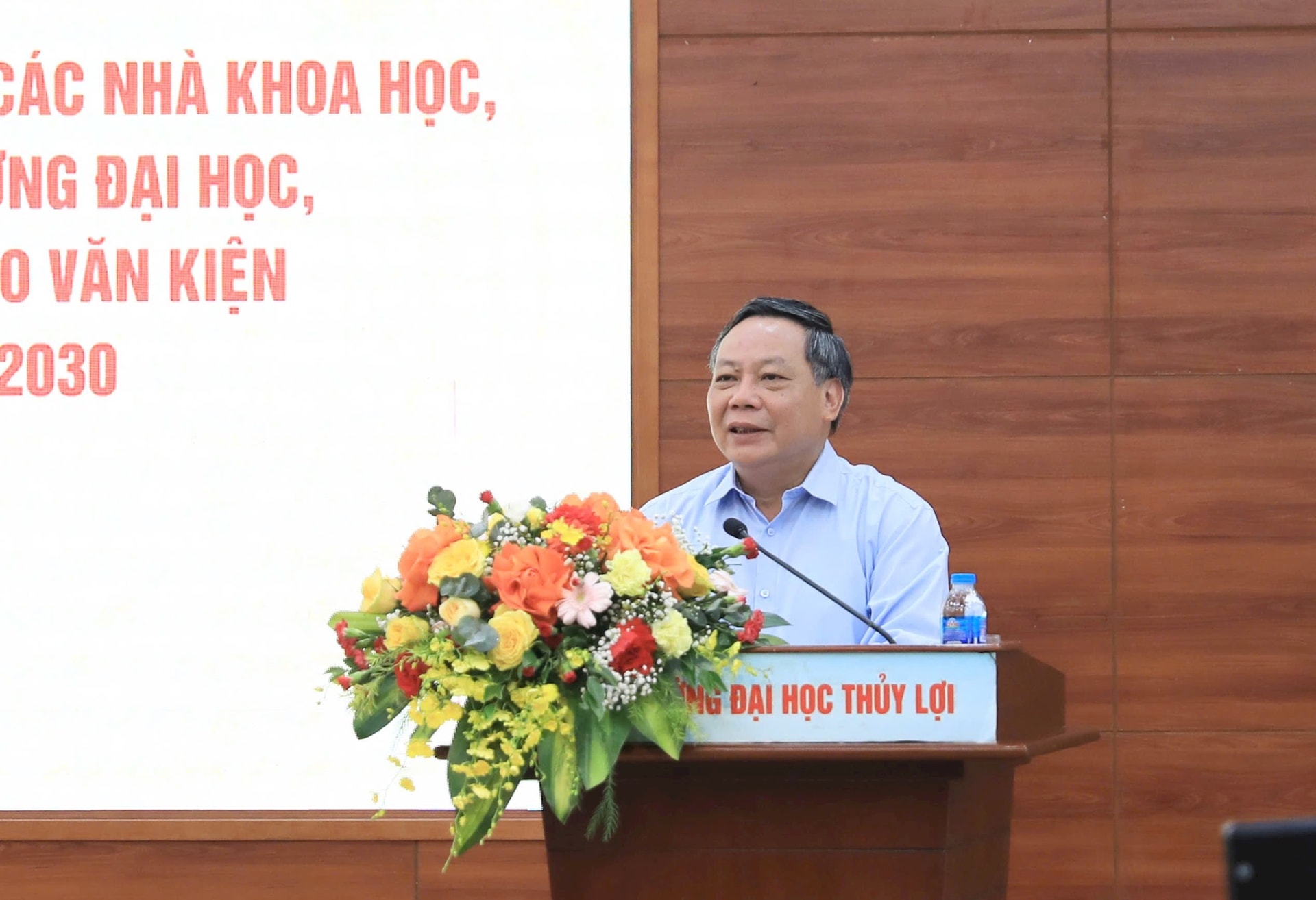 Hà Nội xác định Văn kiện Đại hội phải đáp ứng được yêu cầu, các nhiệm vụ, chỉ tiêu và giải pháp sát thực tiễn - ảnh 1