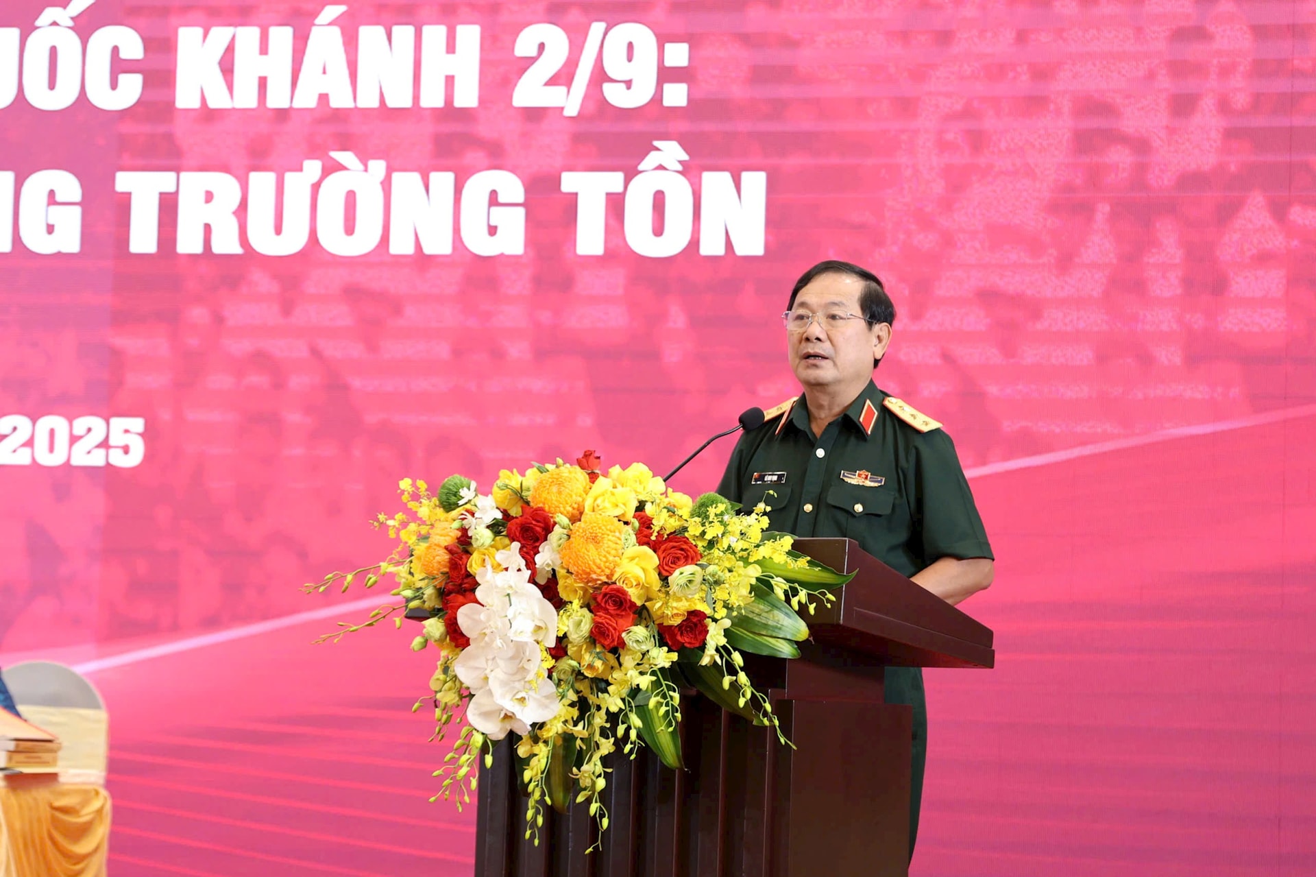 Các tham luận phản ánh khá toàn diện, đầy đủ và sâu sắc về các chặng đường phát triển của cách mạng Việt Nam 80 năm qua - ảnh 2