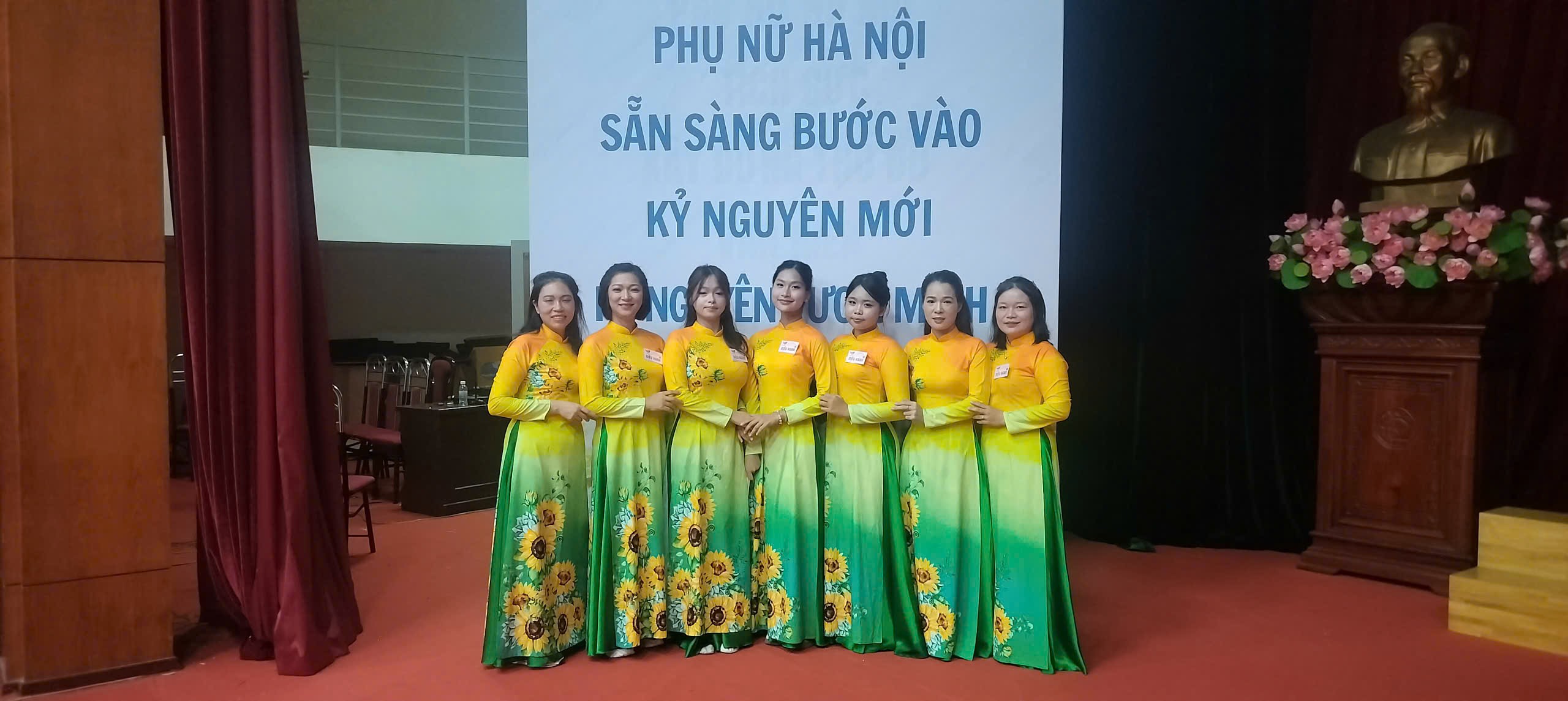 Phụ nữ Thủ đô vinh dự đại diện cho Phụ nữ Việt Nam tham gia Lễ diễu binh, diễu hành 2/9 - ảnh 2