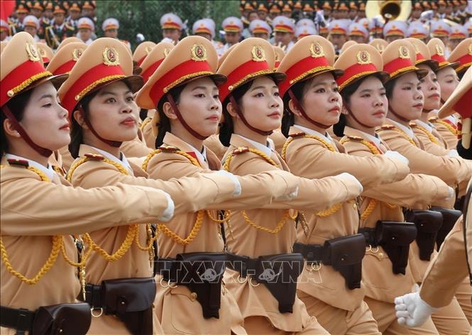 Ấn tượng với các khối nữ diễu binh, diễu hành trong đại lễ của dân tộc - ảnh 2