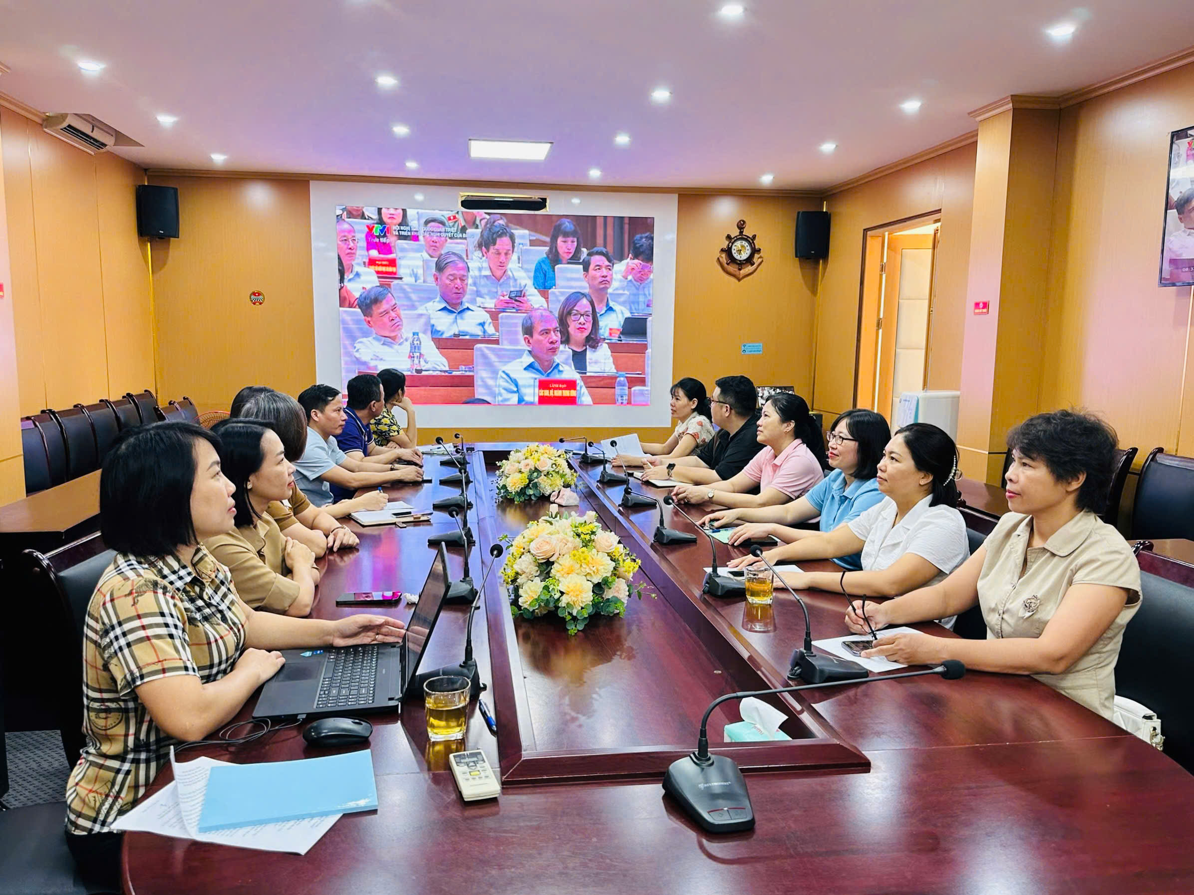 Hơn 11.000 điểm cầu trên cả nước quán triệt, triển khai 4 nghị quyết chiến lược của Bộ Chính trị - ảnh 7