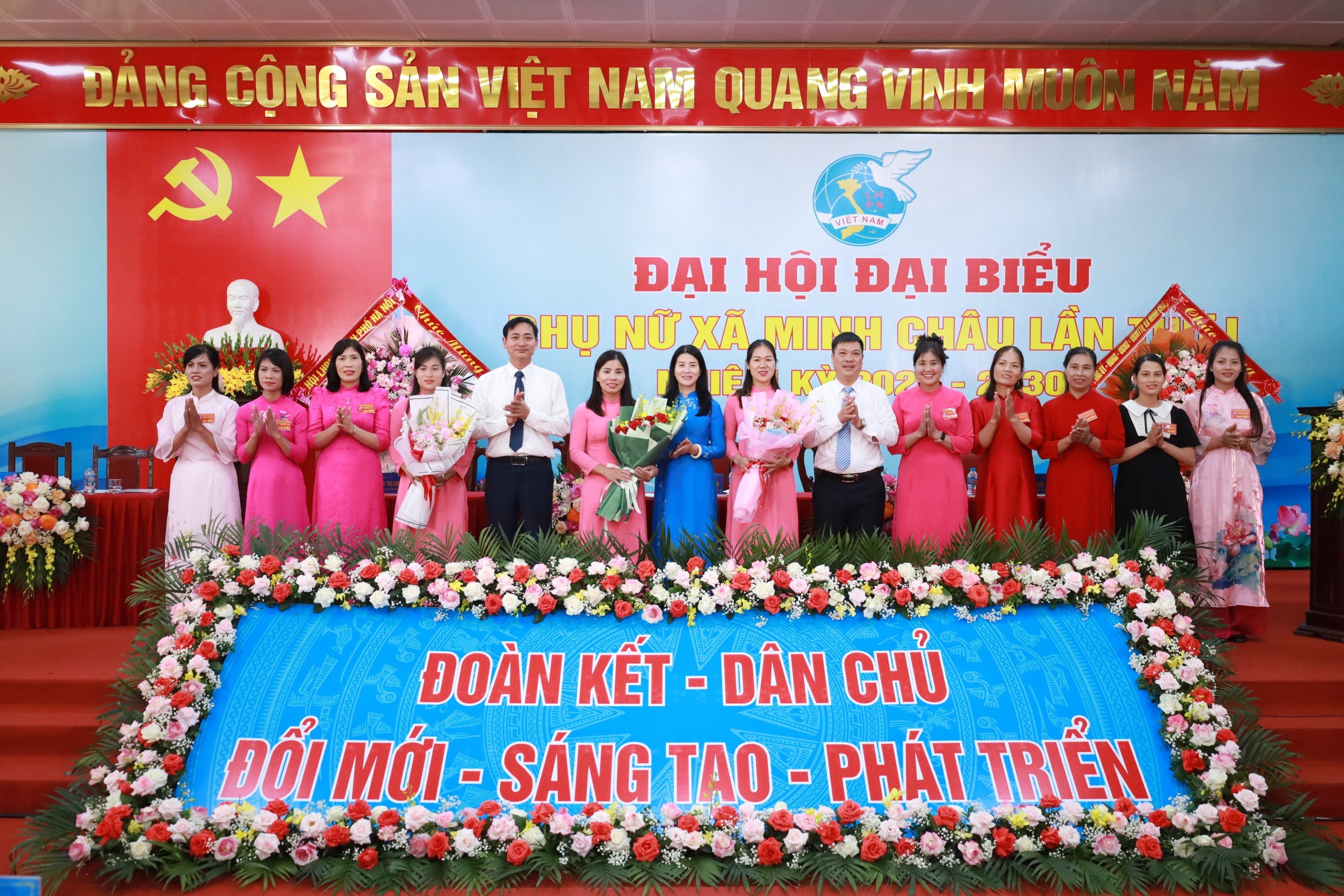 Phụ nữ Minh Châu đoàn kết, sáng tạo, chung sức xây dựng xã Xanh – Văn minh – Hạnh phúc - ảnh 2