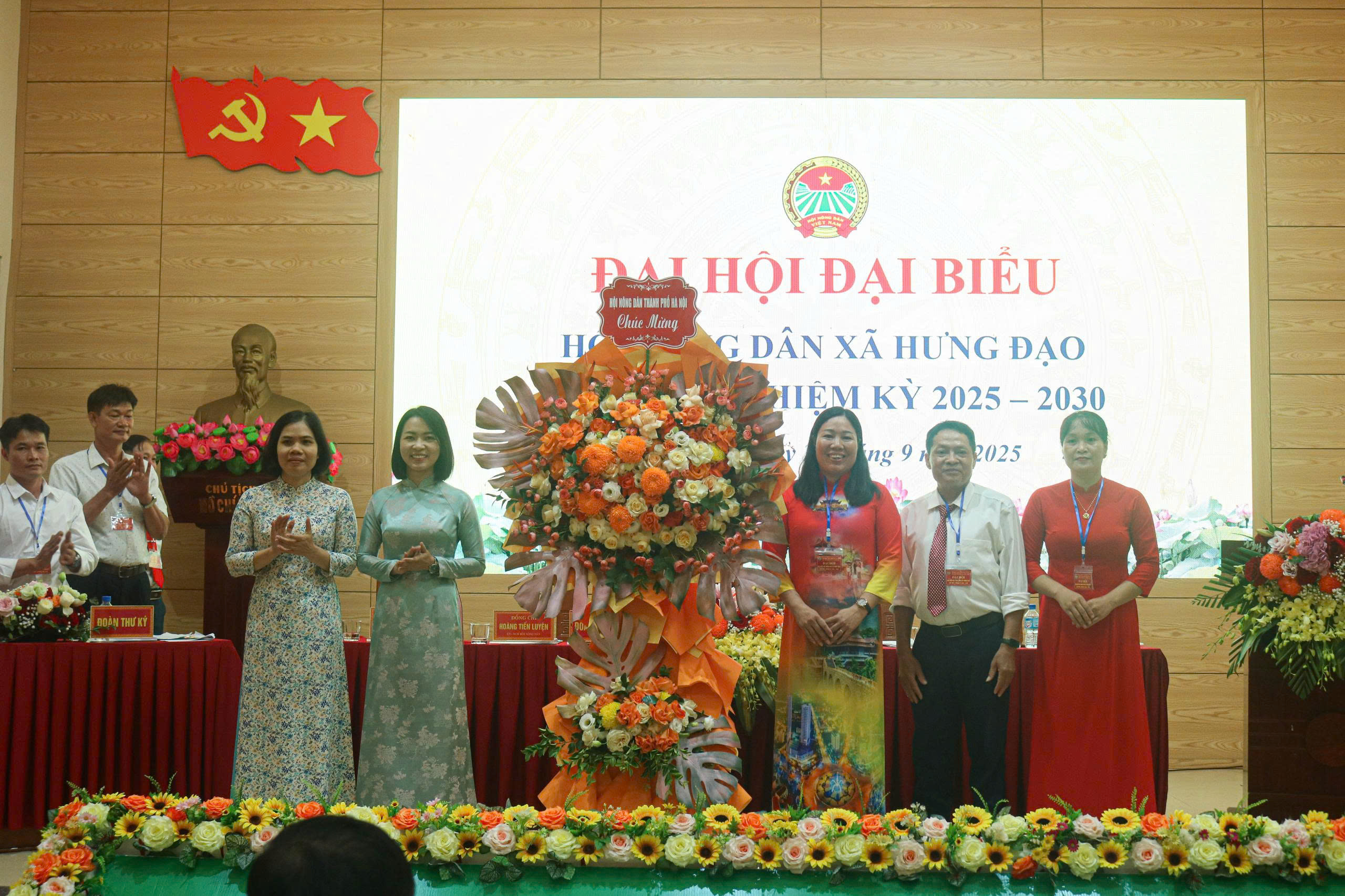 Hội Nông dân xã Hưng Đạo: Xây dựng nông dân số, nông nghiệp sạch, môi trường xanh - ảnh 4