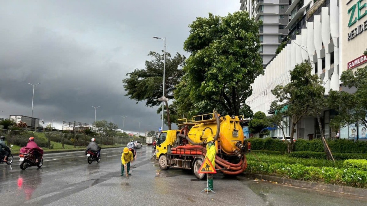  Hà Nội khuyến khích các cơ quan, người lao động làm việc trực tuyến ngày 6/10 để phòng chống bão số 11 - ảnh 1